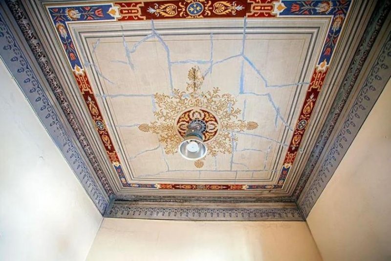 Chania Kreta, Chania: Außergewöhnliche neoklassizistische Villa im Herzen der Stadt zu verkaufen Haus kaufen